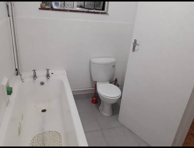 2 BEDROOM FLAT RENTED IN BULWER